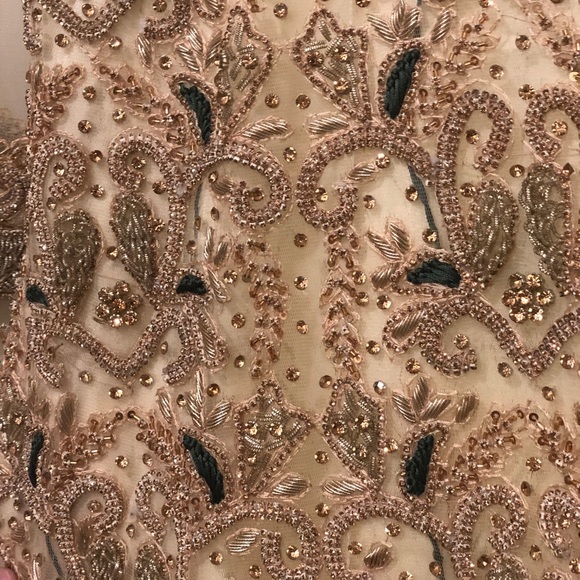 Brand New Indian/Pakistani Bridal Wear in Cream and Green Color - Picture 3 of 7
